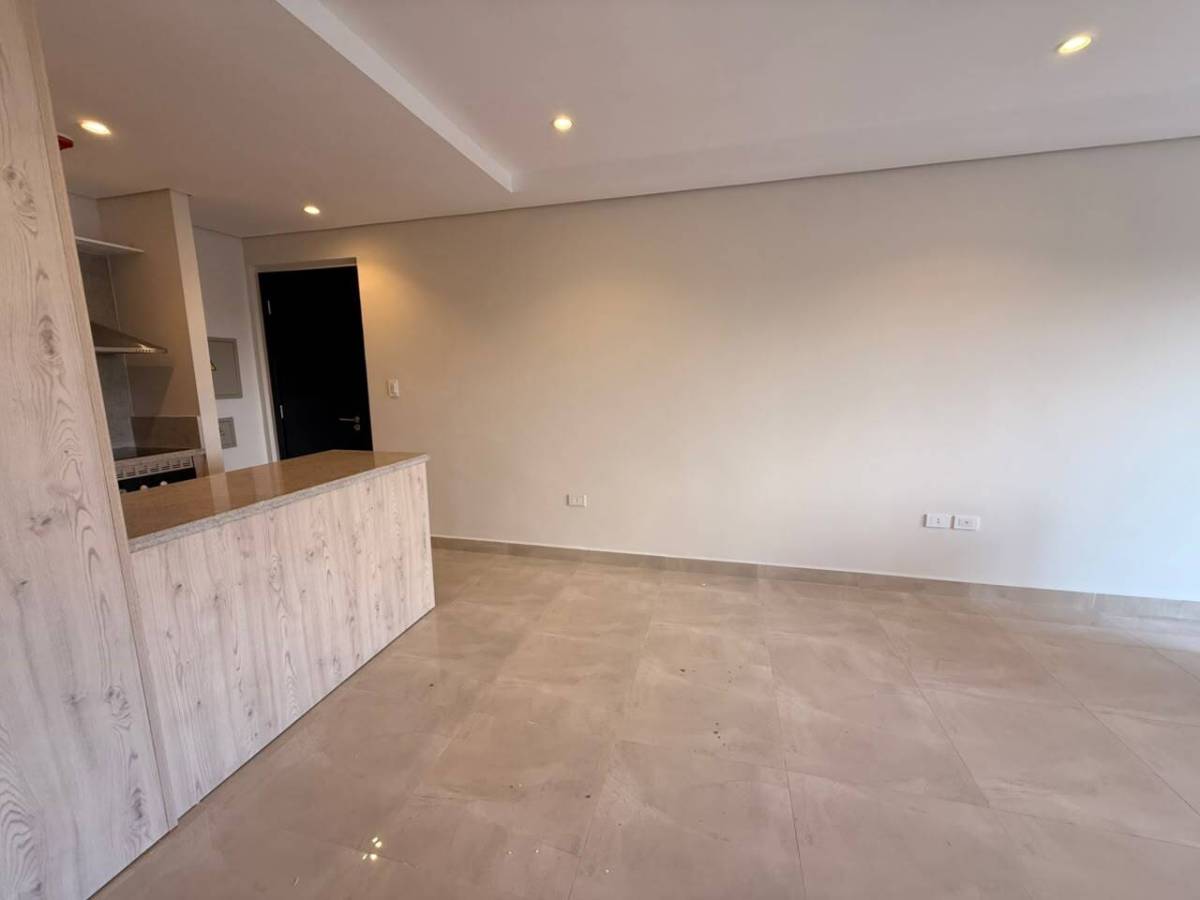 ALQUILO - DEPARTAMENTO DE 2 HABITACIONES  SIN MUEBLES — foto 2