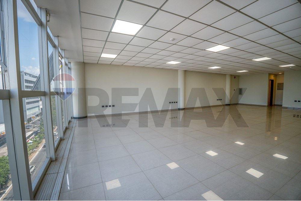 OFICINA CORPORATIVA EN VILLAMORRA EN VENTA — foto 3