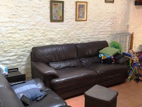 ***reservada***preciosa Casa Reciclada !!