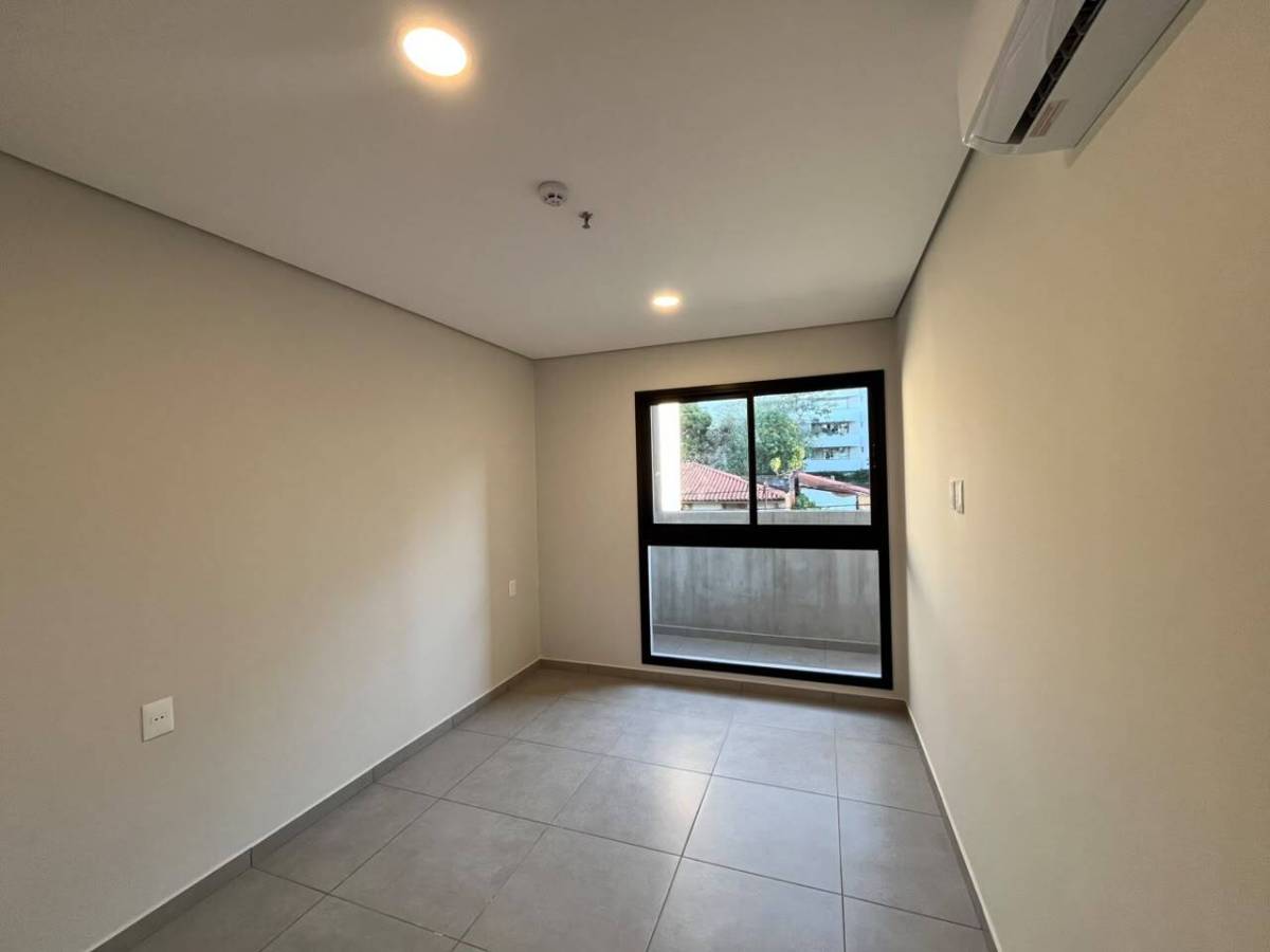 EN ALQUILER DEPARTAMENTO DE 1 DORMITORIO CON COCHERA - VILLA MORRA — foto 3