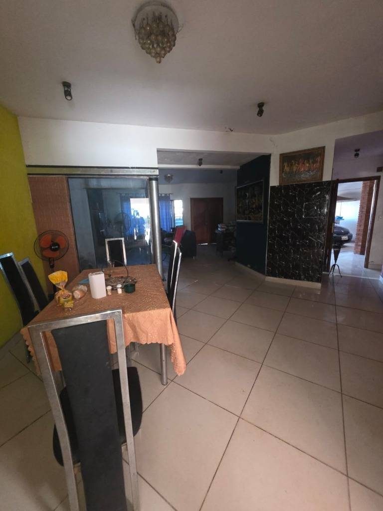 EN VENTA - PROPIEDAD EN LAMBARÉ - BARRIO KENNEDY — foto 3