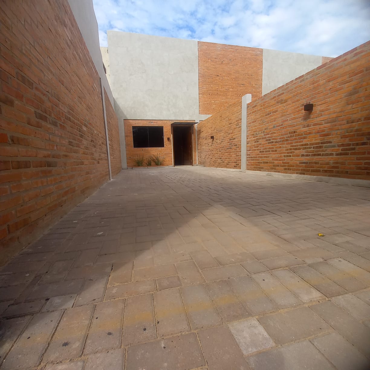 ALQUILO DÚPLEX TIPO LOF, ZONA FORTIS JOCKEY — foto 3