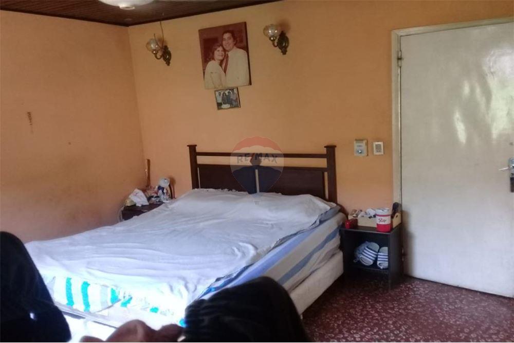 CASA CON DEPARTAMENTO EN BARRIO REPUBLICANO — foto 2
