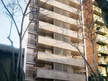 Venta Apartamento 2 Dormitorios Cordón Sur