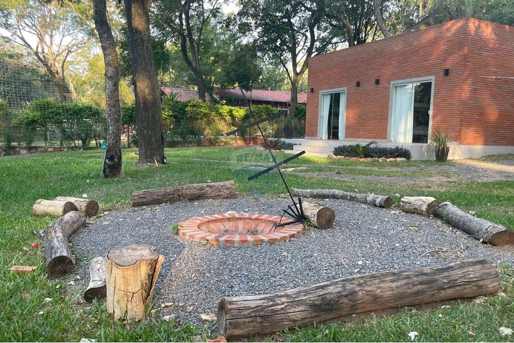 Casa de Verano - Venta - San Bernardino, Paraguay — foto 2