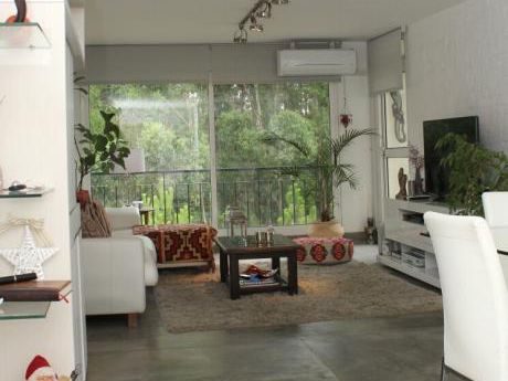 Apartamento Amplio!!