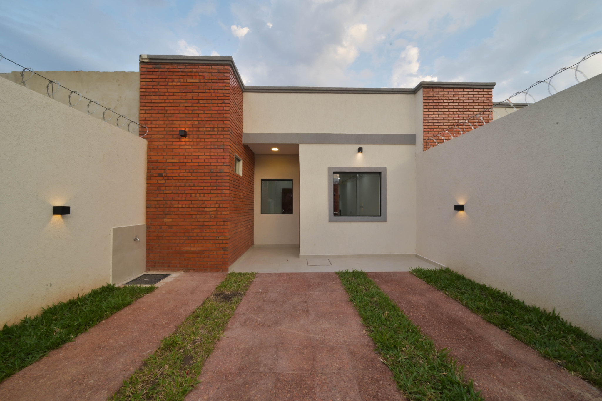 Casa en venta en Luque — foto 2
