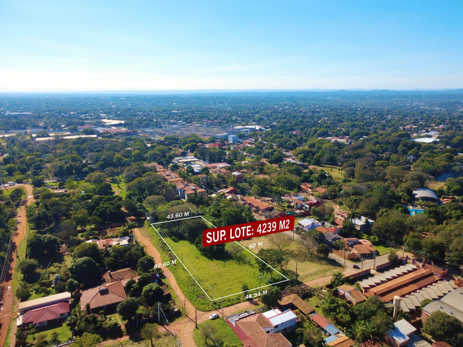 Venta Gran Terreno De 4.239 M2 Para Inversion, Zona Pinedo — foto 2