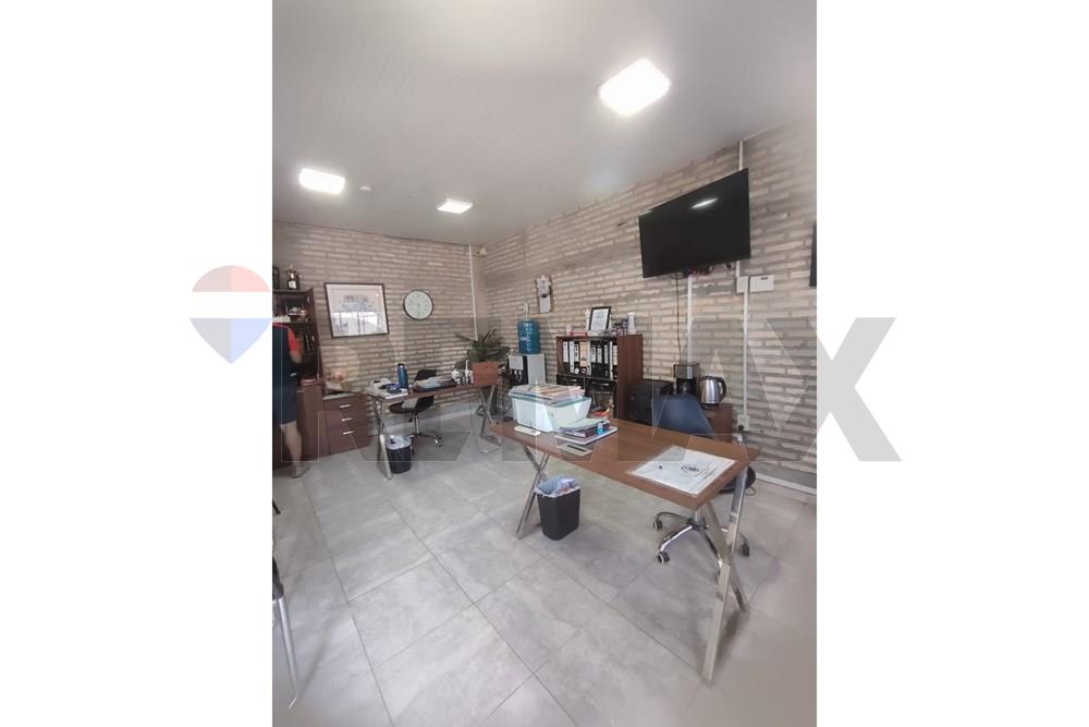 TERRENO CON OFICINA EN ALQUILER ASUNCION SAN PABLO — foto 2