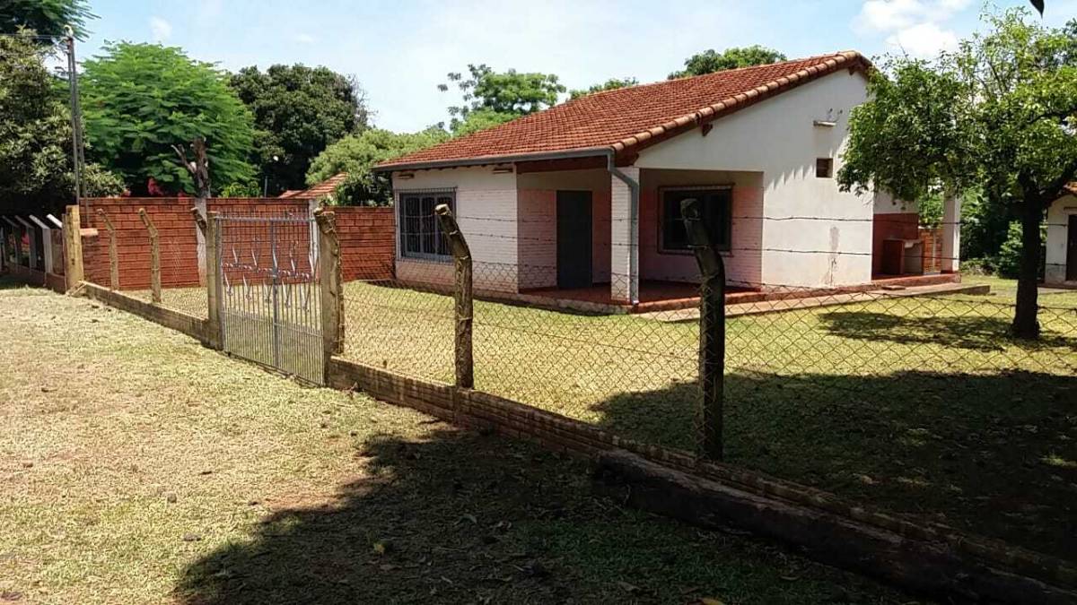 CASA EN VENTA - BARRIO SANTA ROSA - CNEL. BOGADO — foto 2