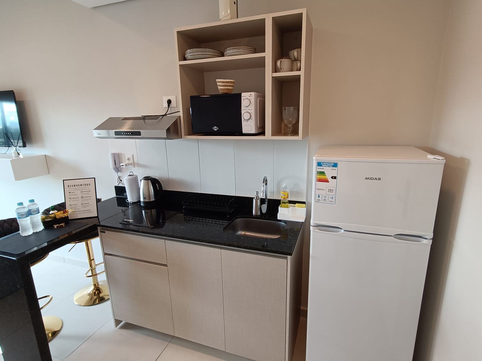Alquilo Monoambiente Amoblado en Luque | Zuba 10 | Gs. 3.300.000 — foto 3