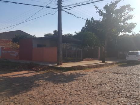 Oferta! Terreno Con Casa A Refaccionar En Barrio San Blas, Asunción