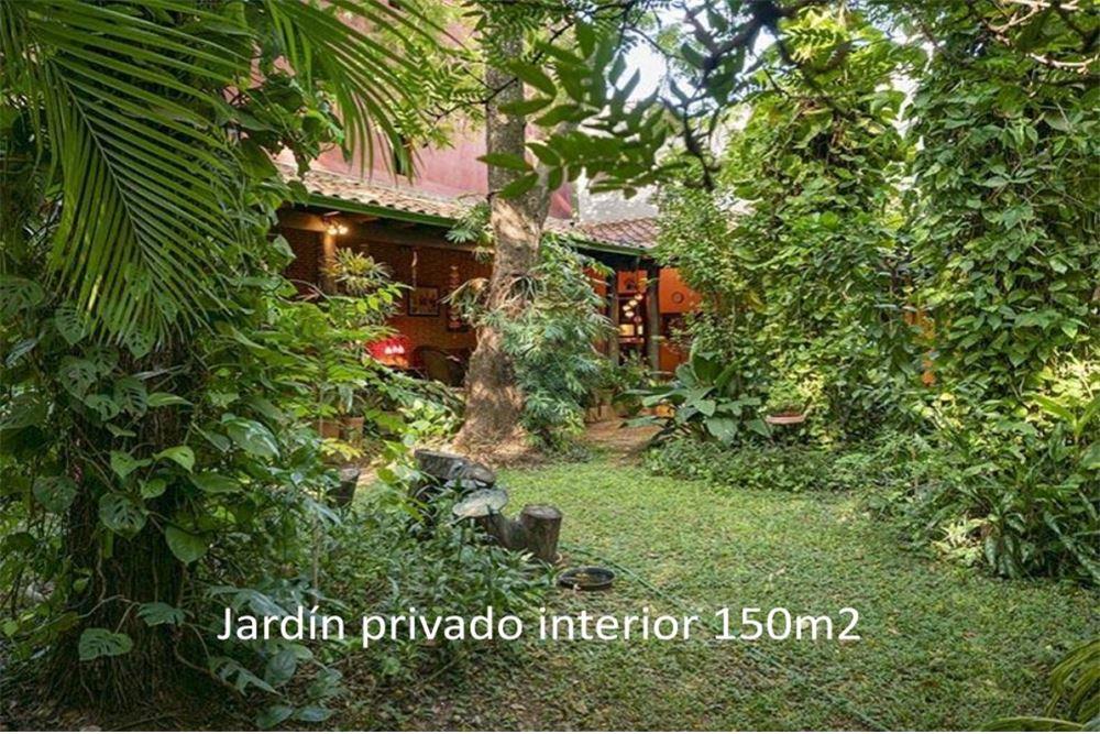 VENDO RESIDENCIA EN BARRIO MBURUKUYA-ASUNCION — foto 3