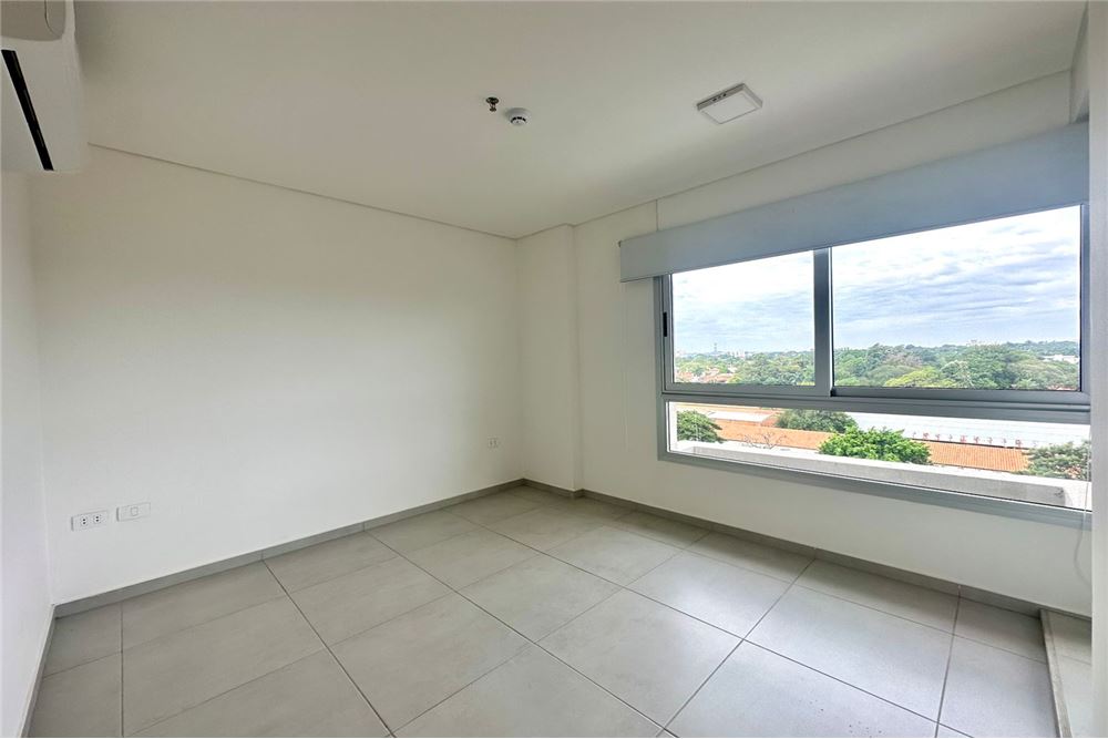 ALQUILER AMPLIO DEPARTAMENTO EN FORTALEZA BOGGIANI — foto 3