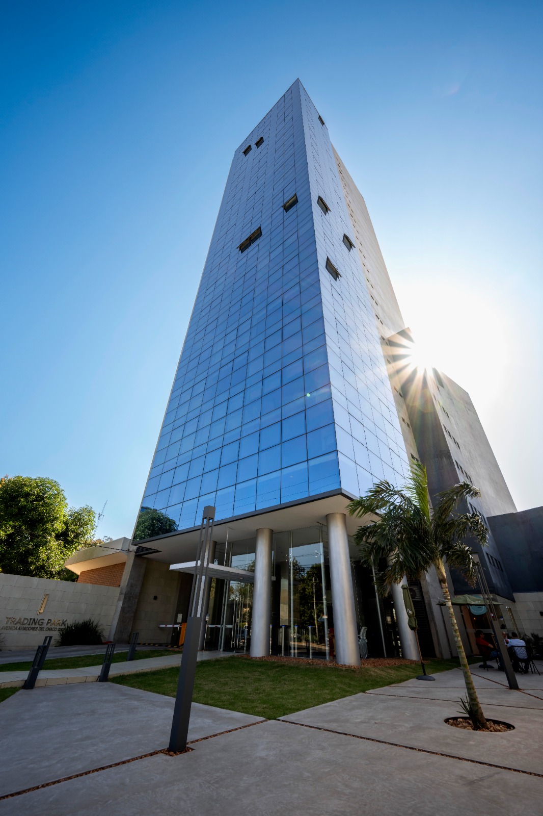 Venta De Oficinas / Edificio corporativo/ Zona Aviadores — foto 2