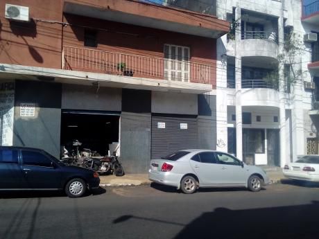 Alquiler De Salón Comercial Con Excelente Ubicación