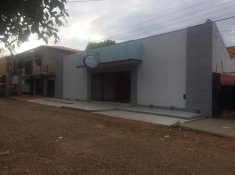 Vendo Salon Comercial En San Lorenzo
