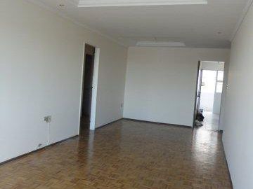 Apartamento De 2 Dorm Y Servicio Sobr 18 De Julio