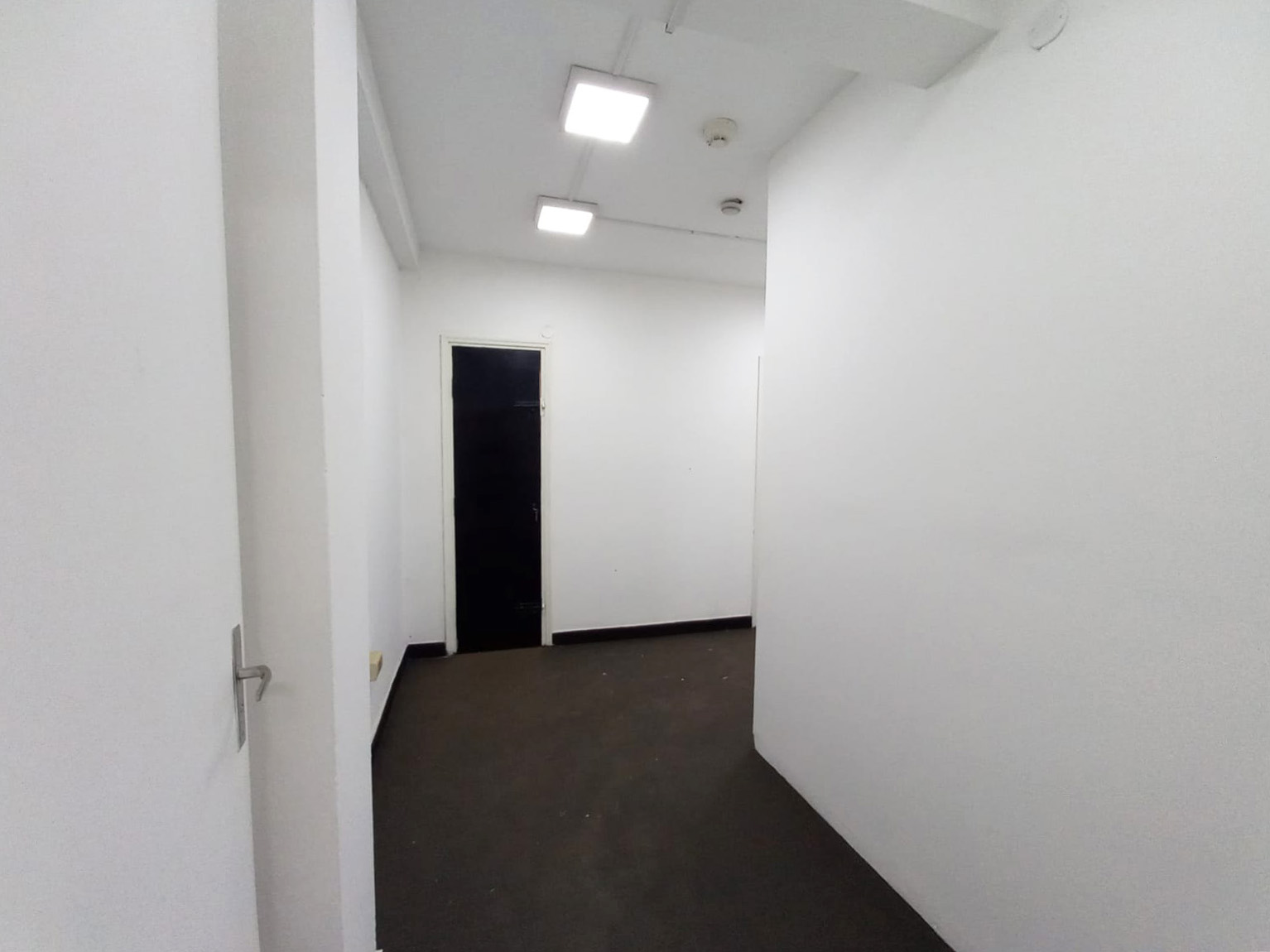 ALQUILER DE SALON COMERCIAL EN SAN LORENZO — foto 3