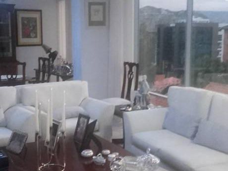 Venta De Departamento En Calacoto