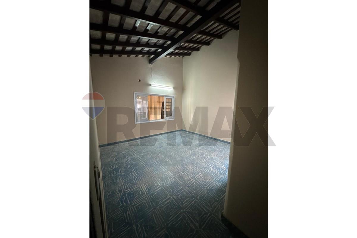 Casa - Alquiler - San Roque, Asunción, Paraguay — foto 2