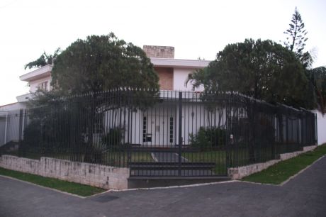 Alquilo Hermosa Residencia En Lambare