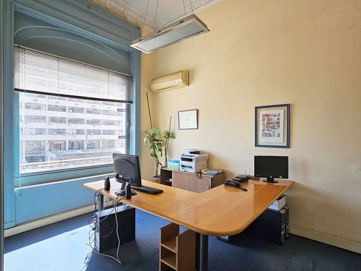 Alquiler O Venta - Piso De Oficina - Ciudad Vieja / Centro · Foto 12