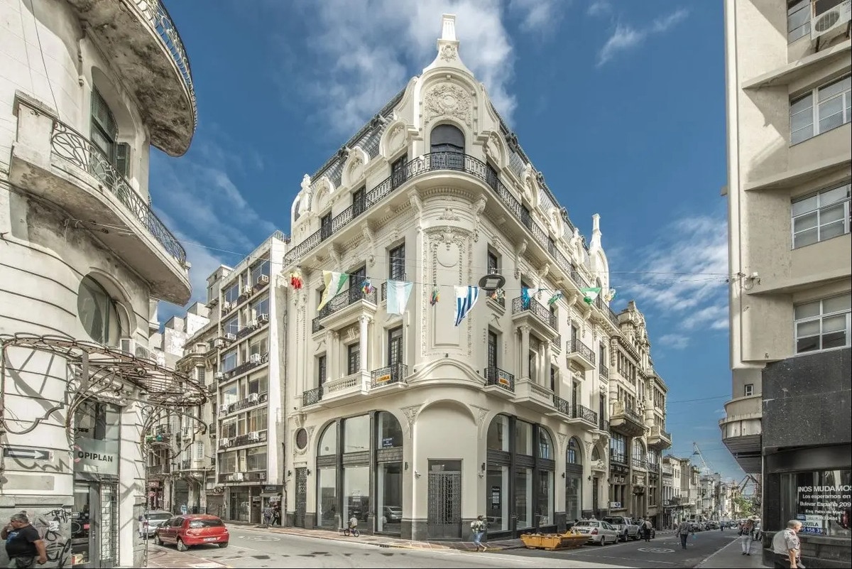 Alquiler De Oficina En Ciudad Vieja - Como Nueva · Foto 2