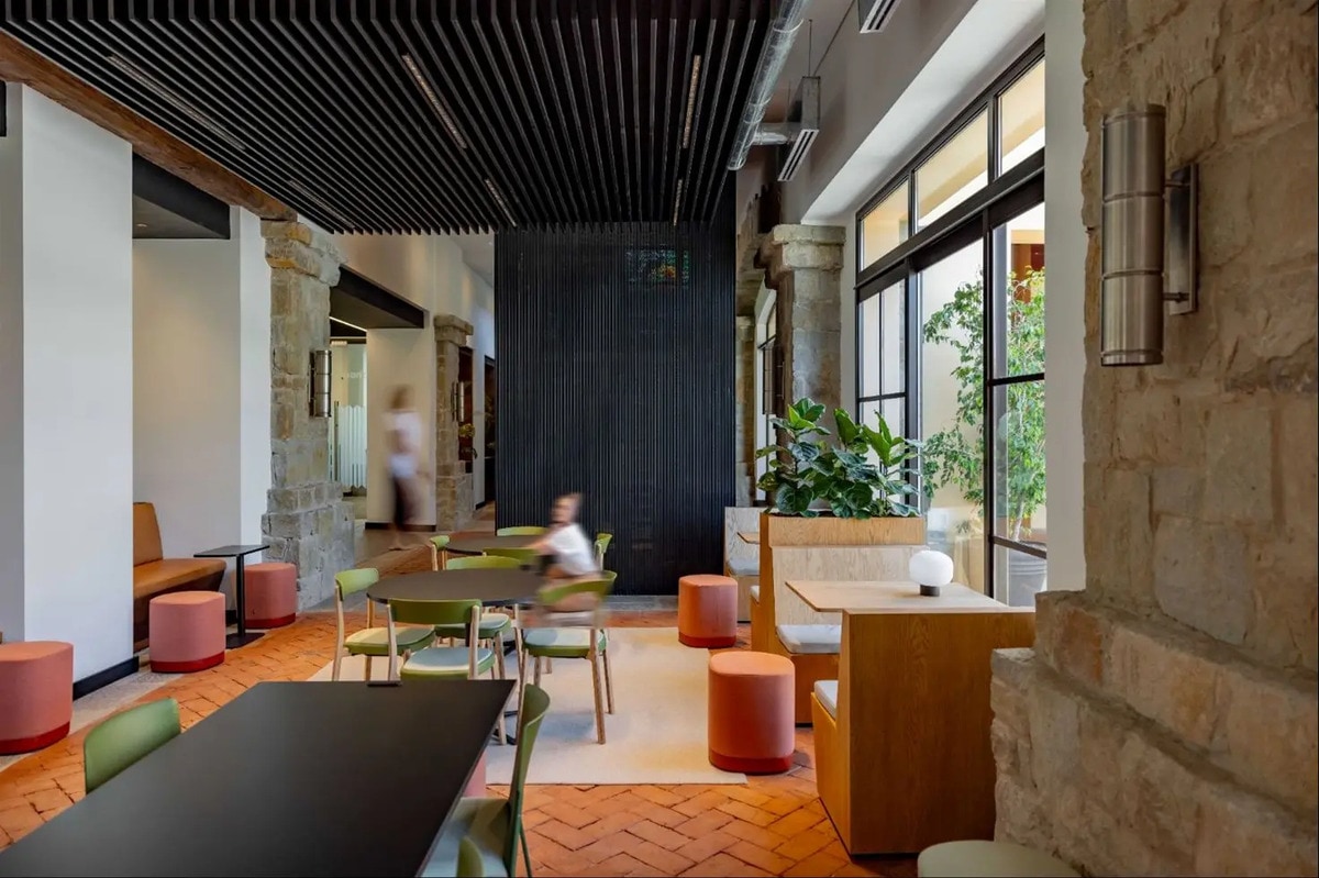 Alquiler - Oficina - Campus - Todo Incluido - · Foto 4