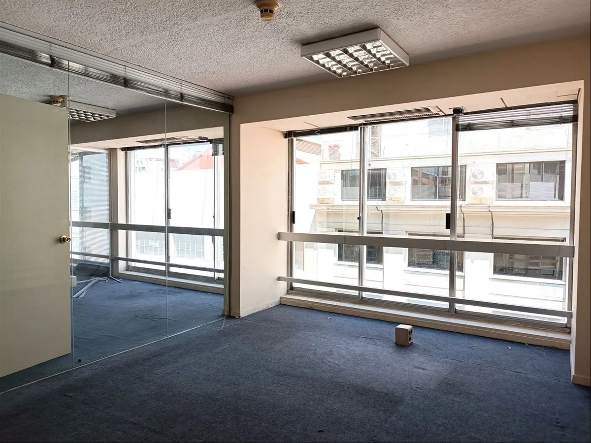 Alquiler Oficina Ciudad Vieja · Foto 3