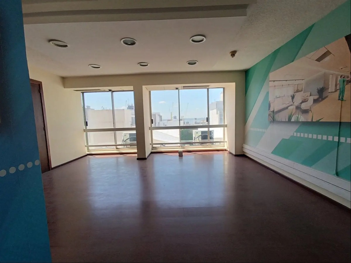Alquiler Oficina Ciudad Vieja · Foto 10