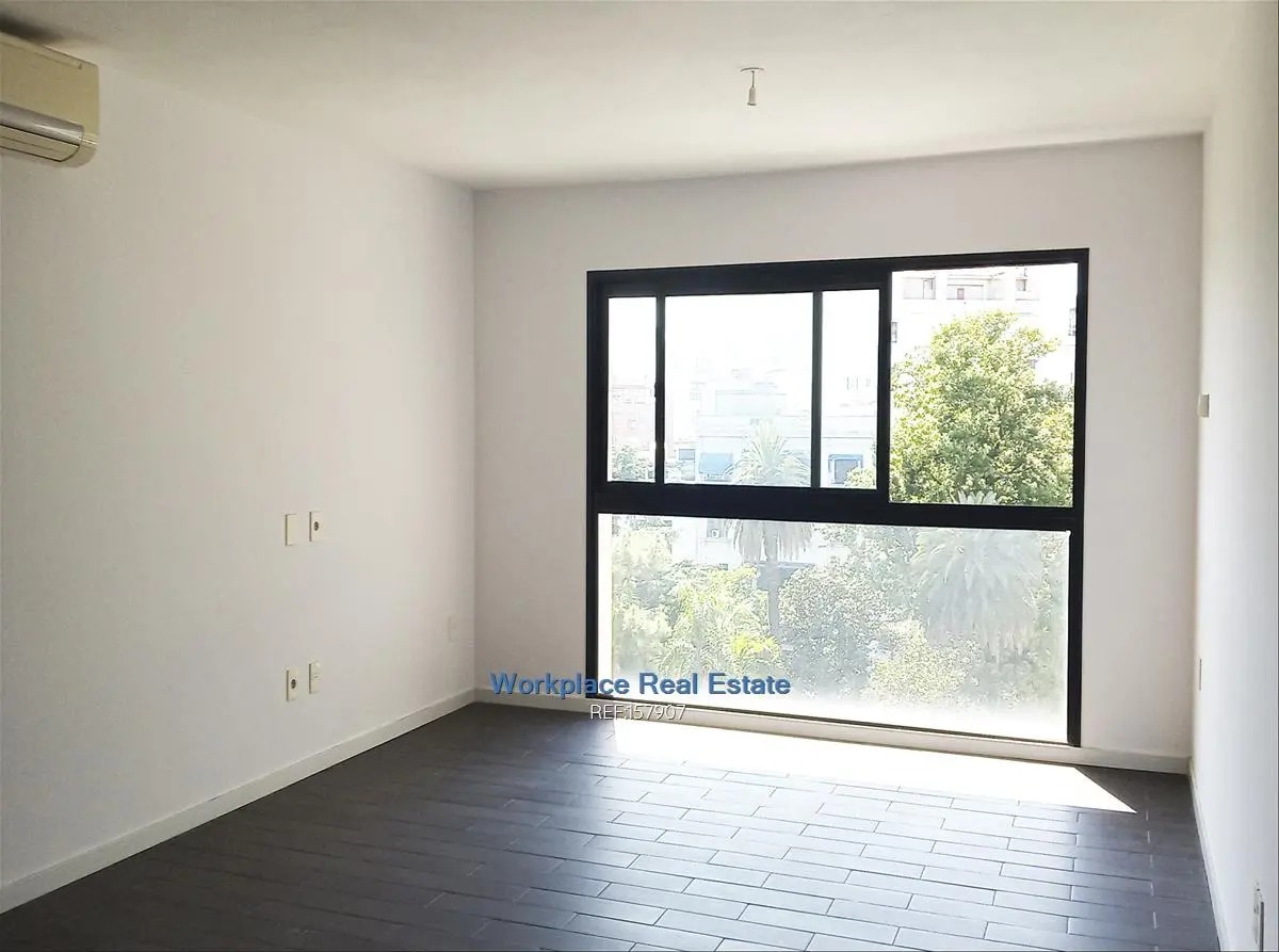 Alquiler De Oficina En Ciudad Vieja / Plaza Zabala - Centro Financiero E Institucional De Montevideo · Foto 10