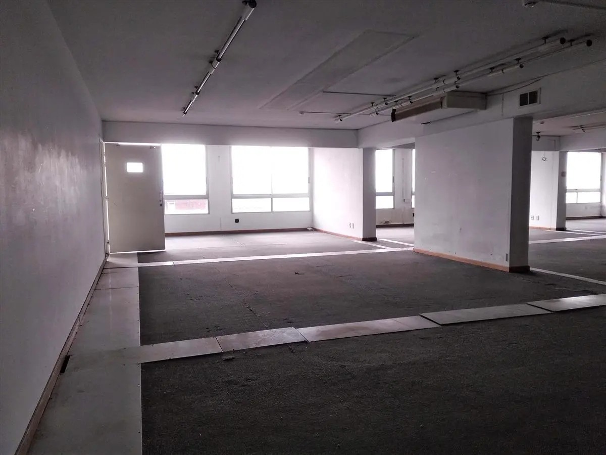 Alquiler De Oficina - Plaza Independencia - Ciudad Vieja · Foto 4