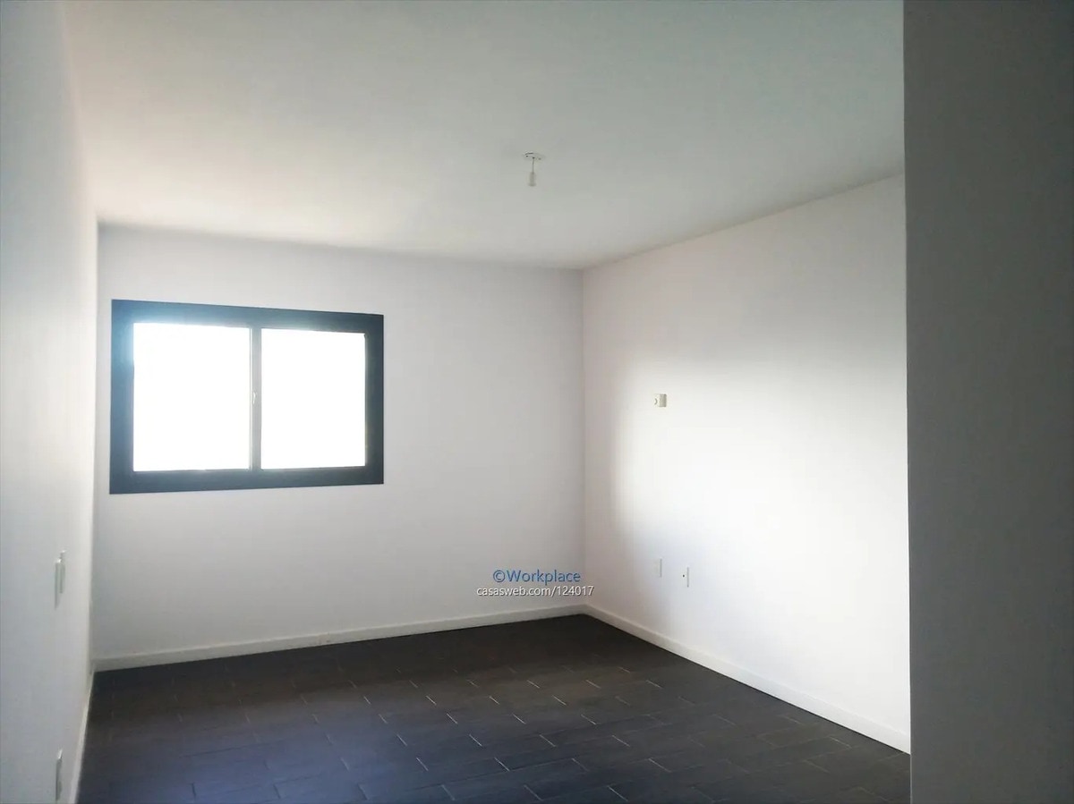 Alquiler De Oficina En Ciudad Vieja / Plaza Zabala - Oficinas Modernas Y Funcionales · Foto 4