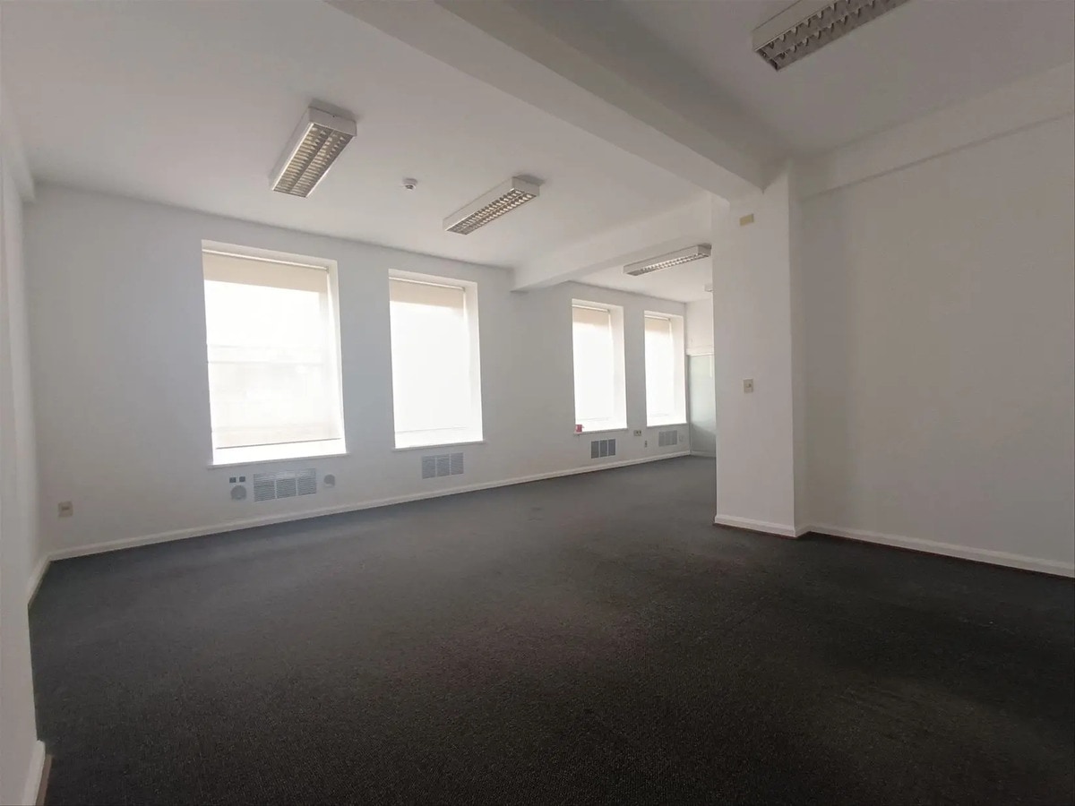 Alquiler Oficina Ciudad Vieja · Foto 4