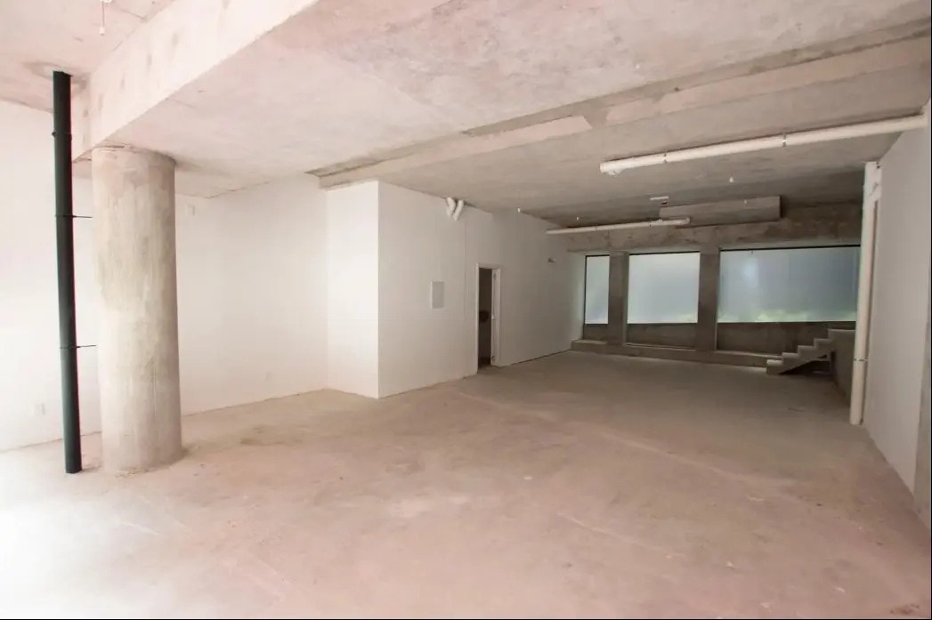 Alquiler | Local Comercial En Cordón Sur · Foto 5