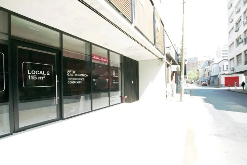Alquiler | Local Comercial En Cordón Sur · Foto 2