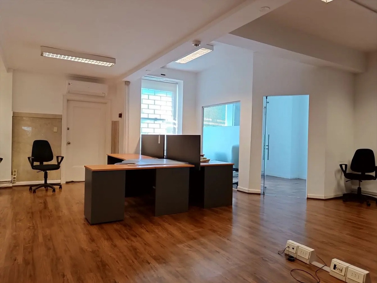 Alquiler Oficina Ciudad Vieja · Foto 6