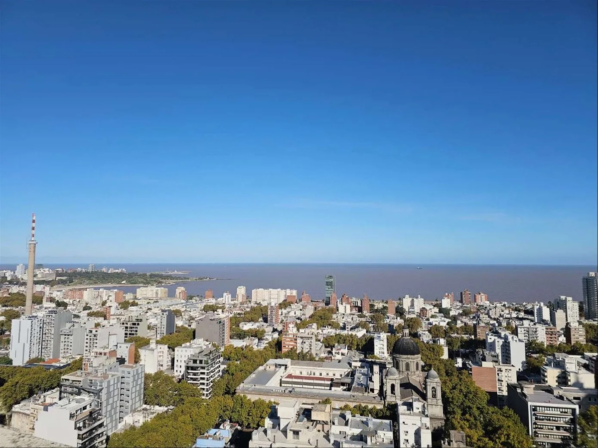 Alquiler - Oficina Cordon, 18 De Julio - Edificio Corporativo Primer Nivel - Vista Panoramica Unica En Montevideo · Foto 3