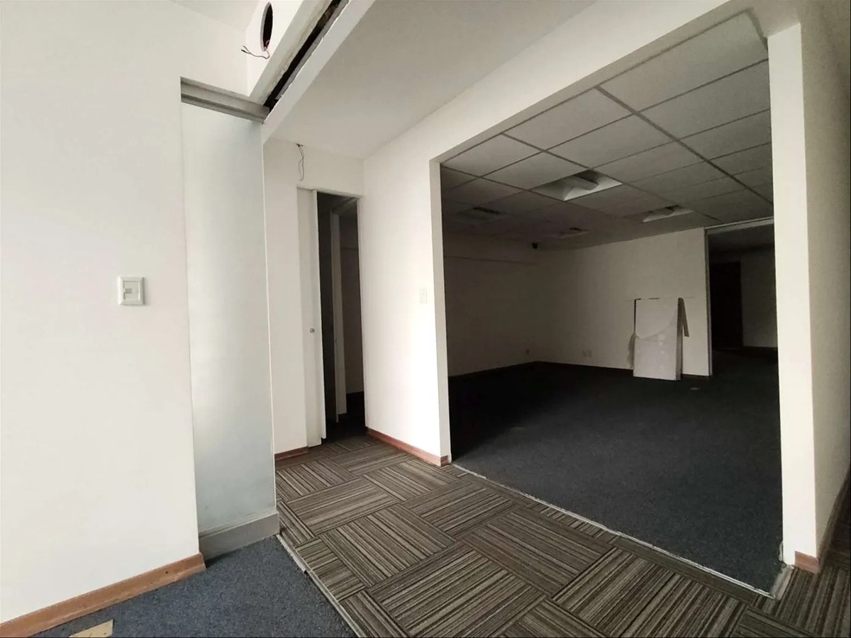 Alquiler- Venta Oficina - Plaza Independencia - Centro · Foto 8
