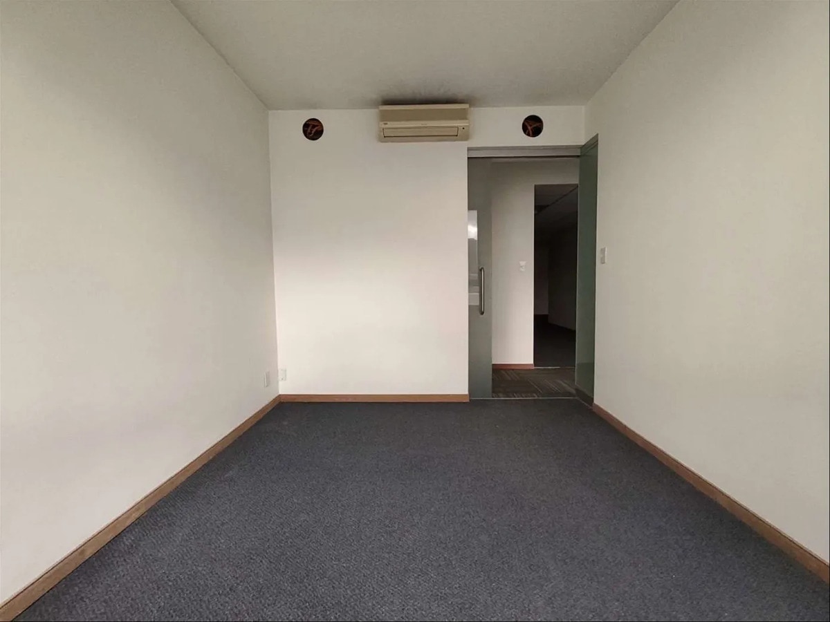 Alquiler- Venta Oficina - Plaza Independencia - Centro · Foto 9