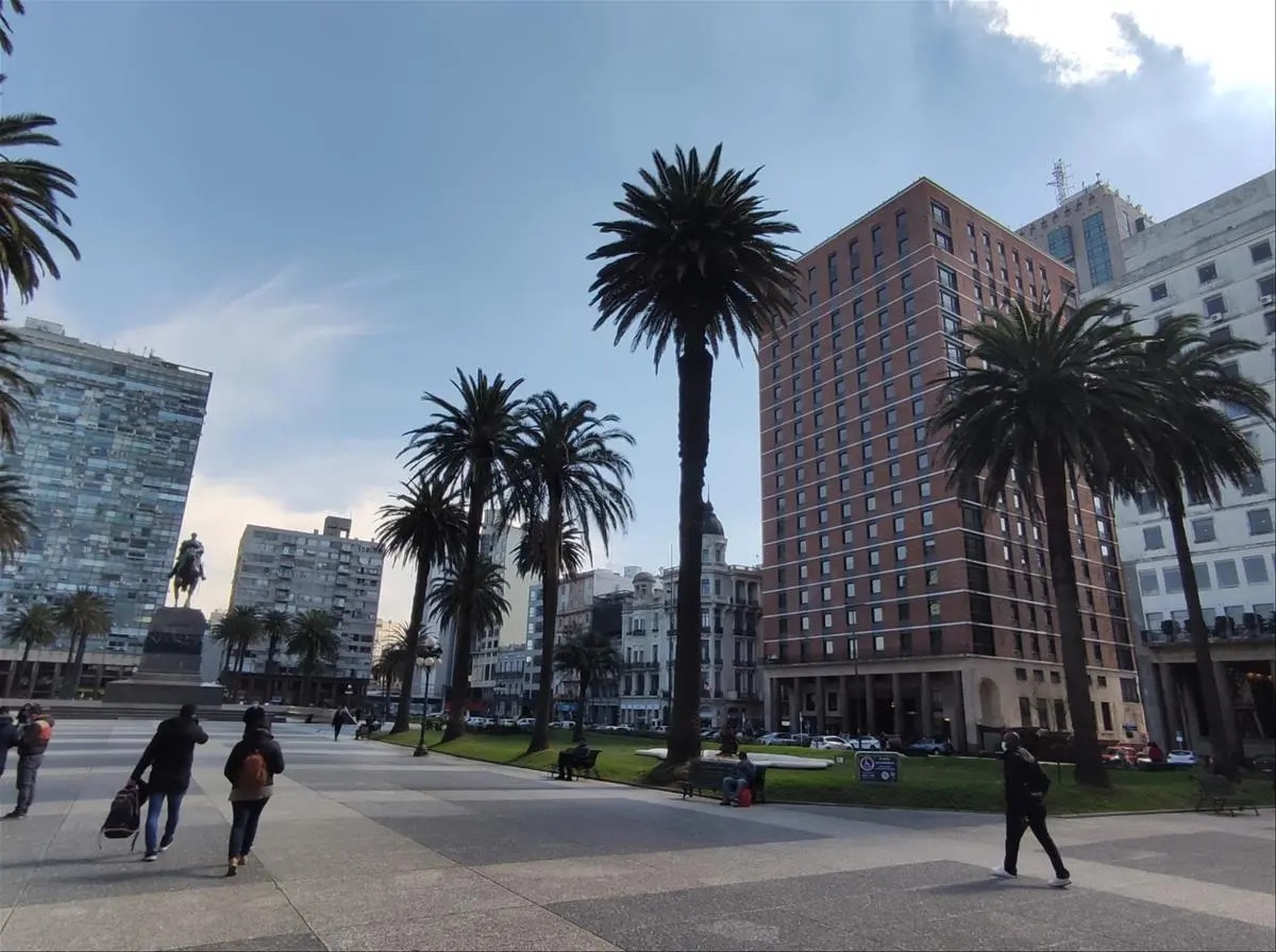Alquiler Oficina En Cuidad Vieja - Plaza Independencia - Centro · Photo 7