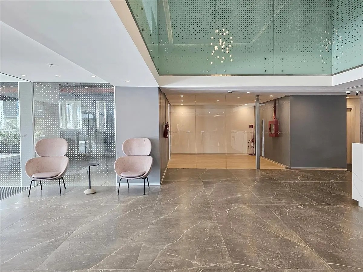 Alquiler O Venta - Oficinas De Cateogria - Carrasco · Foto 5