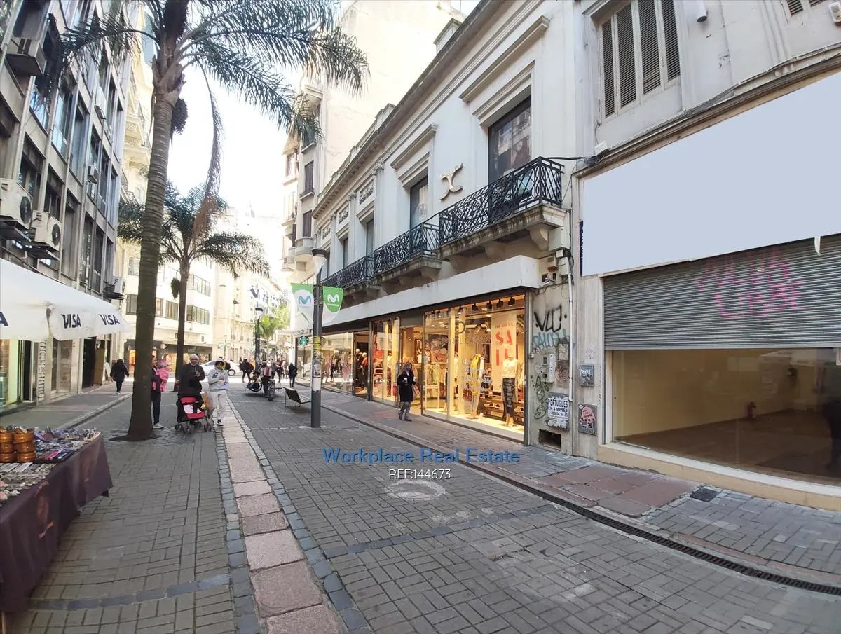 Alquiler - Local Comercial - Peatonal Sarandí - Ciudad Vieja · Foto 3