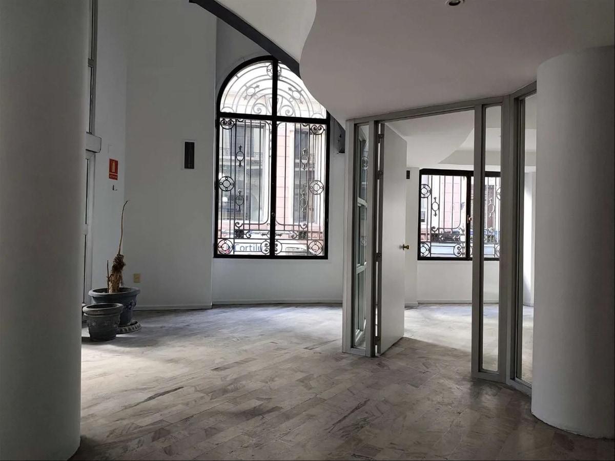 Alquiler Oficina Ciudad Vieja / Zabala Y 25 De Mayo · Photo 8