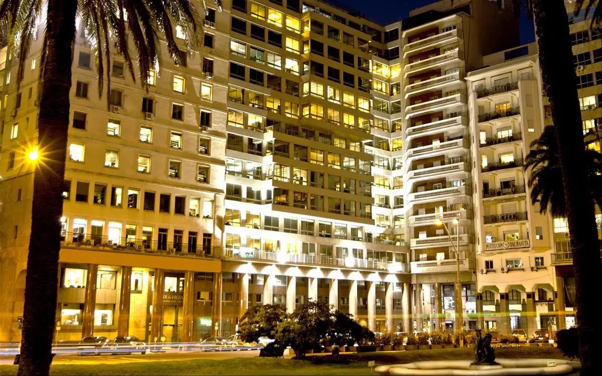 Alquiler Oficina - Plaza Independencia - Ciudad Vieja · Foto 12