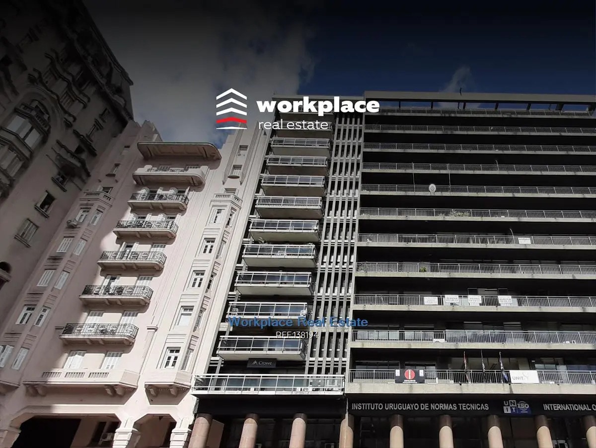 Alquiler O Venta - Oficina - Centro - Sobre Plaza Independencia Con Vista Panorámica