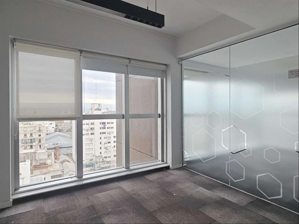 Oficina En El Centro Casi Cordón - Alquiler - Edificio De Categoria - Torre De Los Profesionales · Photo 7