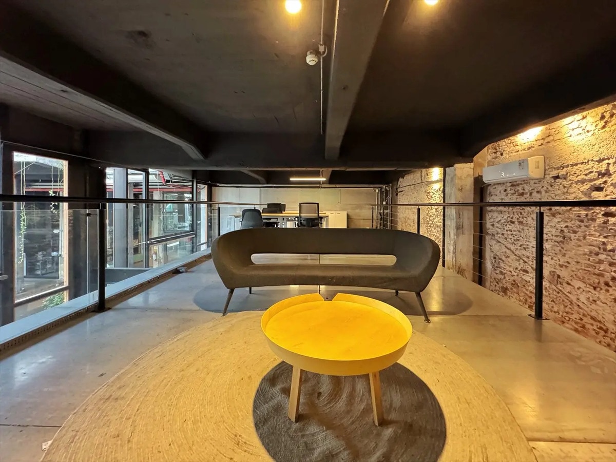 - Alquiler -oficina - Cowork - Todo Incluido - Tres Cruces- · Foto 5