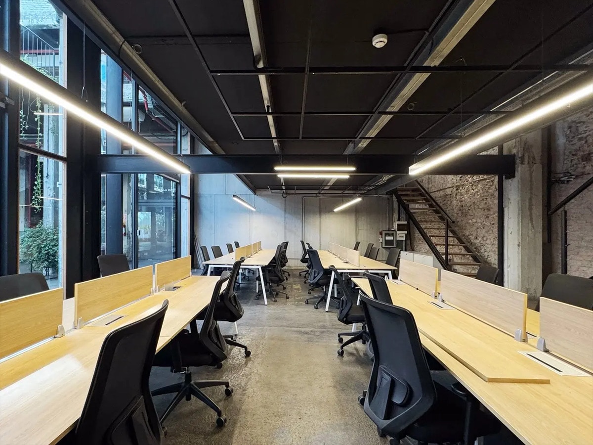 - Alquiler -oficina - Cowork - Todo Incluido - Tres Cruces- · Foto 6
